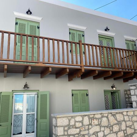 Luca'S Houses Chalki Town Exterior photo